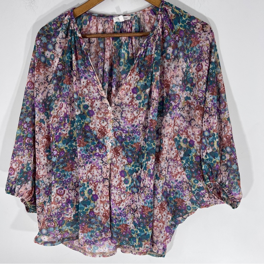 Weston Top Dalman Floral Semi-sheer Delicate Watercolor Womens Size Medium